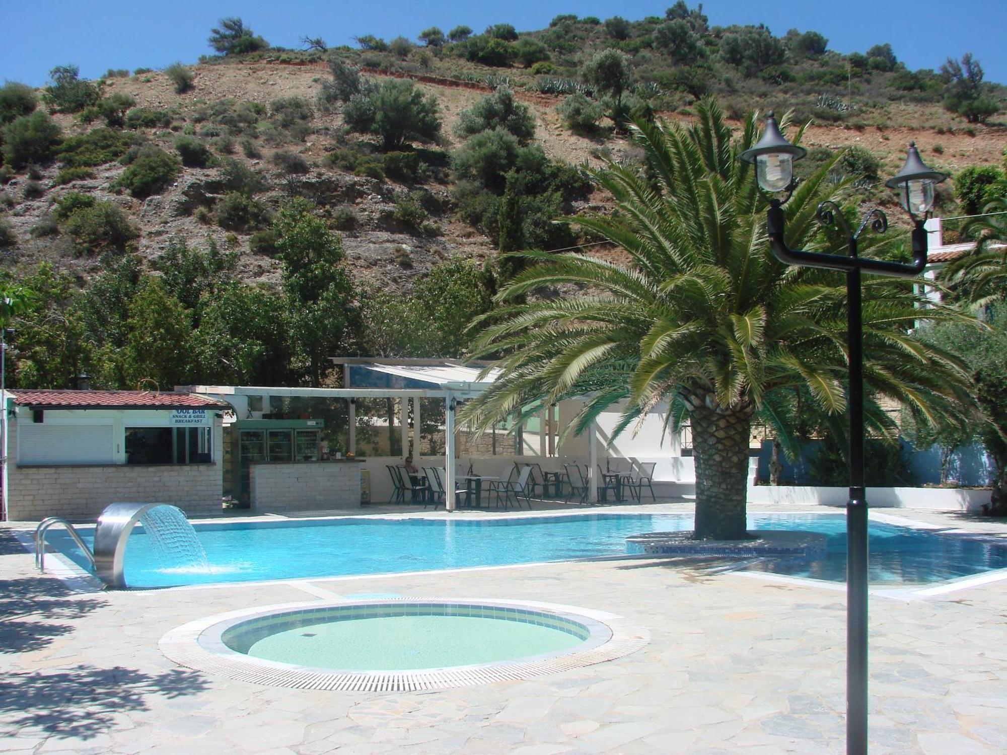 Neos Ikaros Hotel Agia Galini Eksteriør billede
