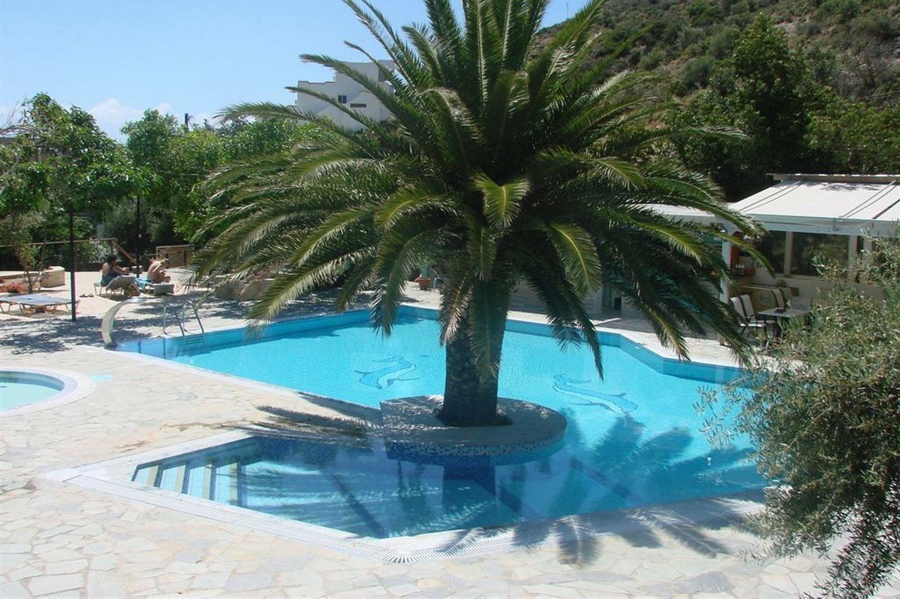 Neos Ikaros Hotel Agia Galini Eksteriør billede