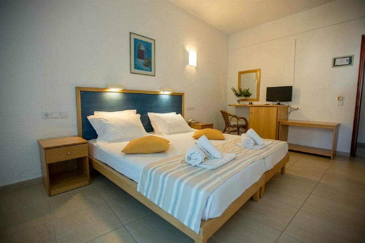 Neos Ikaros Hotel Agia Galini Eksteriør billede